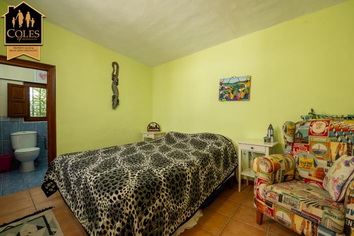 Image No.33-4 Bed Cortijo for sale