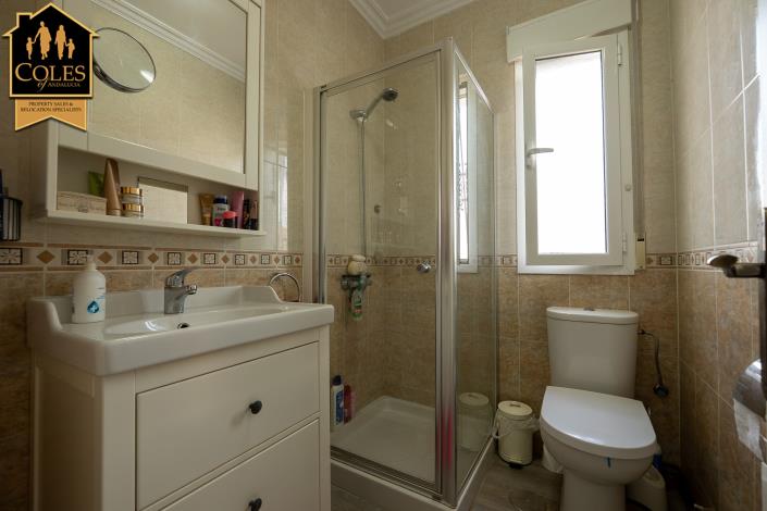 Image No.19-2 Bed Villa / Detached for sale