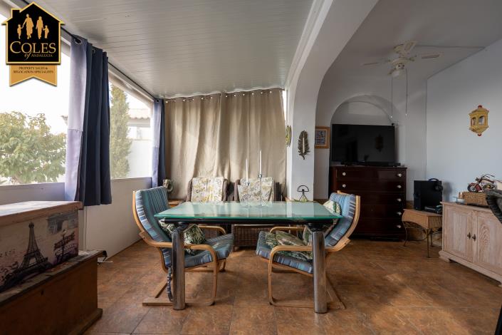 Image No.24-2 Bed Villa / Detached for sale