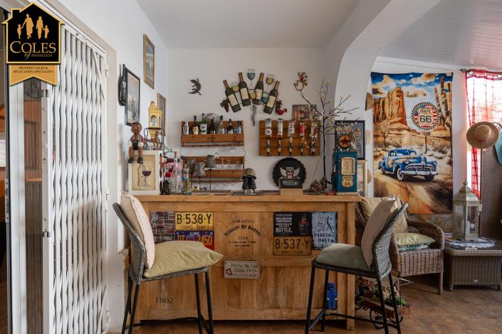 Image No.27-2 Bed Villa / Detached for sale