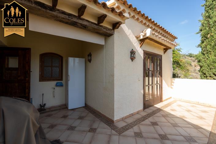 Image No.23-4 Bed Villa / Detached for sale