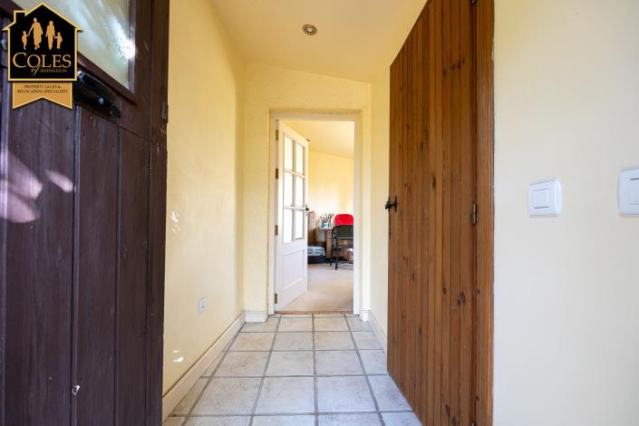 Image No.34-4 Bed Villa / Detached for sale