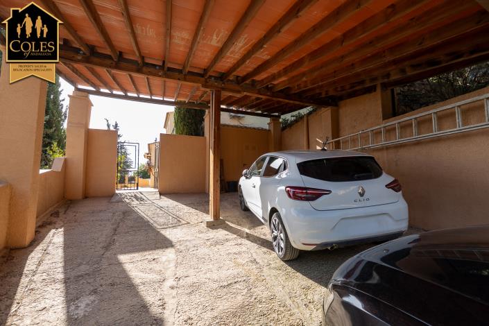 Image No.46-4 Bed Villa / Detached for sale