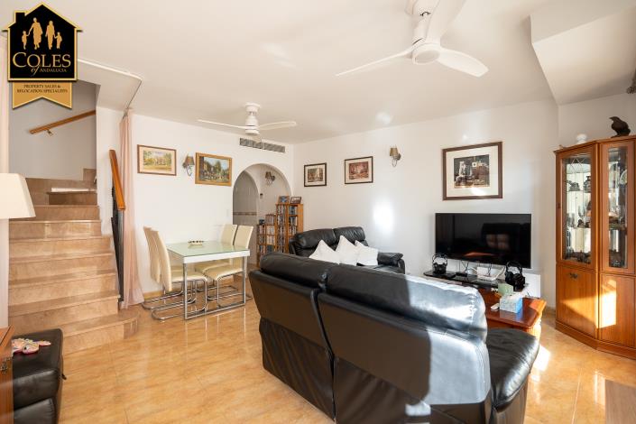 Image No.7-3 Bed Townhouse for sale