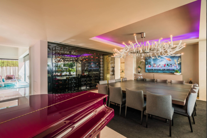 Image No.12-8 Bed House/Villa for sale