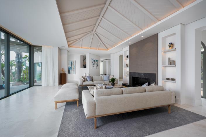 Image No.15-7 Bed Villa / Detached for sale