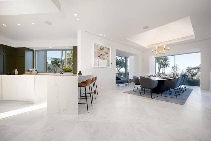 Image No.17-7 Bed Villa / Detached for sale