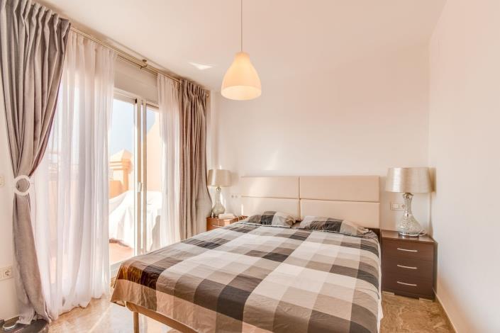 Image No.7-3 Bed Townhouse for sale