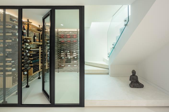 Image No.10-5 Bed Villa / Detached for sale