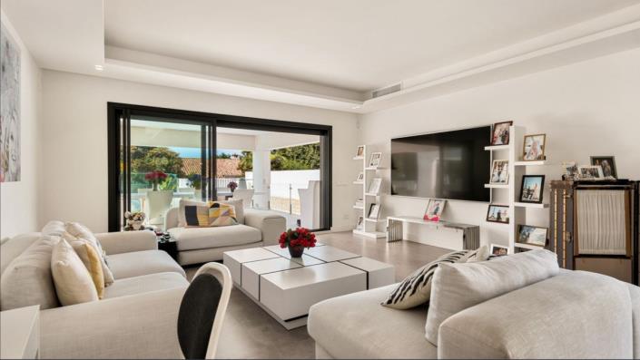 Image No.4-5 Bed Villa / Detached for sale