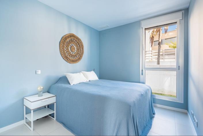 Image No.12-2 Bed Apartment for sale