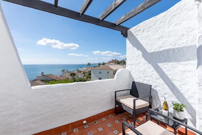 Image No.1-2 Bed Apartment for sale