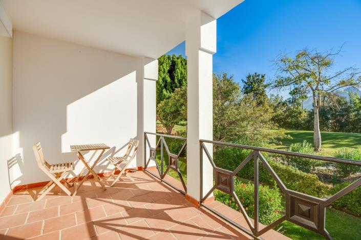 Image No.18-4 Bed Townhouse for sale