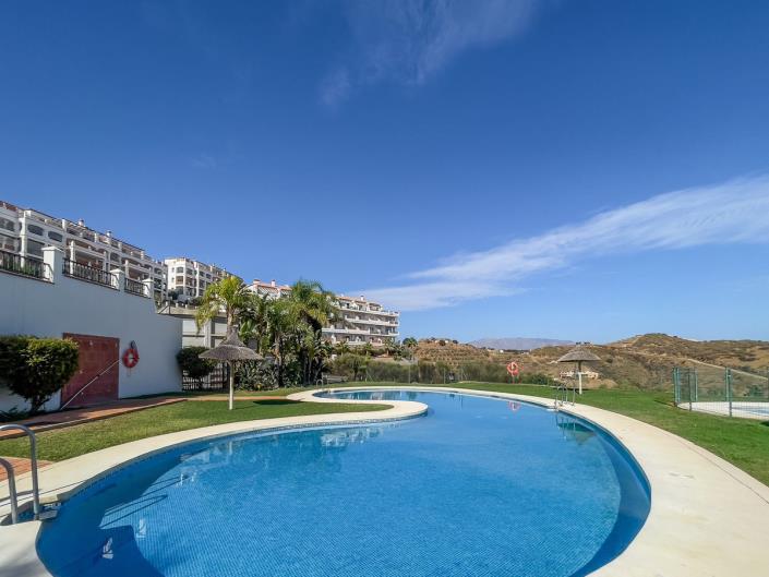 Image No.19-2 Bed Apartment for sale