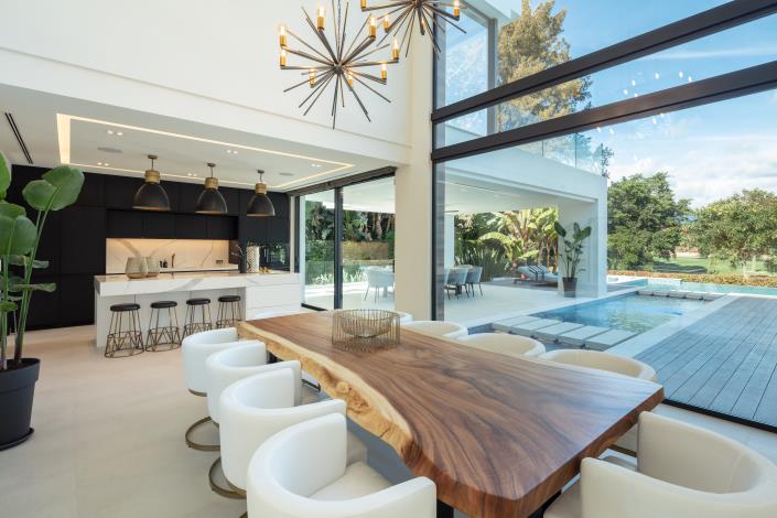 Image No.3-Villa / Détaché de 6 chambres à vendre à Nueva Andalucia