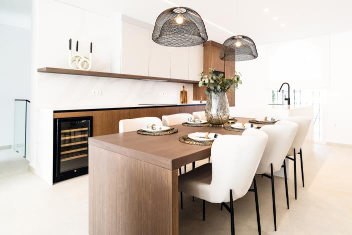 Image No.4-3 Bed Duplex for sale