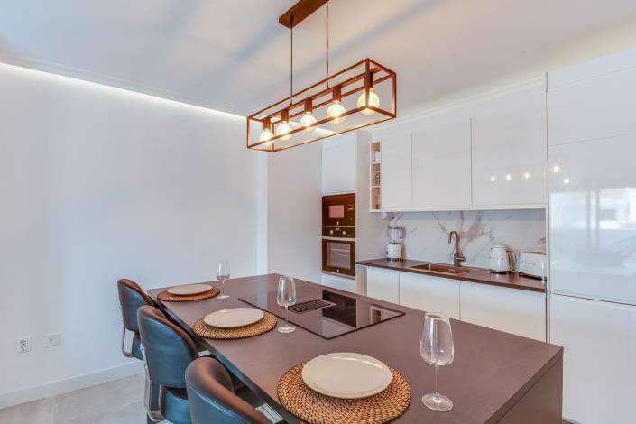 Image No.14-3 Bed Apartment for sale