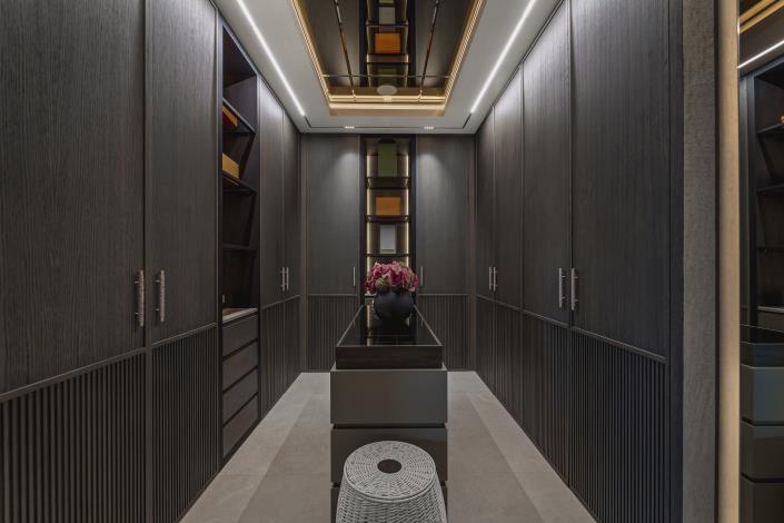 Image No.10-4 Bed Villa / Detached for sale