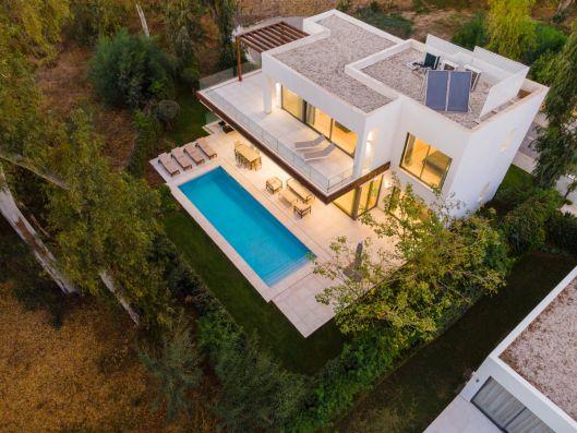 Image No.4-5 Bed Villa / Detached for sale