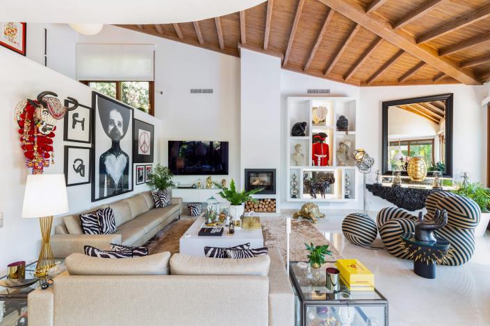 Image No.9-4 Bed Villa / Detached for sale