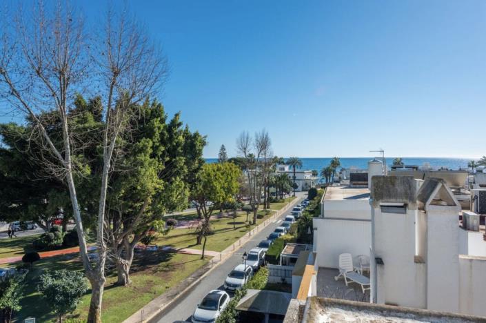 Image No.10-5 Bed Townhouse for sale