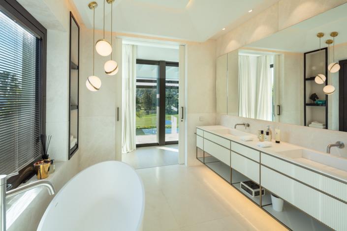 Image No.20-Villa de 6 chambres à vendre à Marbella