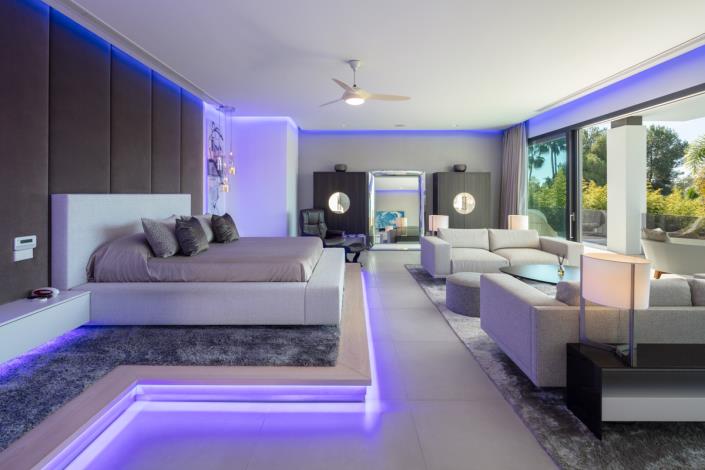 Image No.13-5 Bed Villa for sale