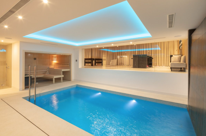 Image No.16-5 Bed Villa / Detached for sale