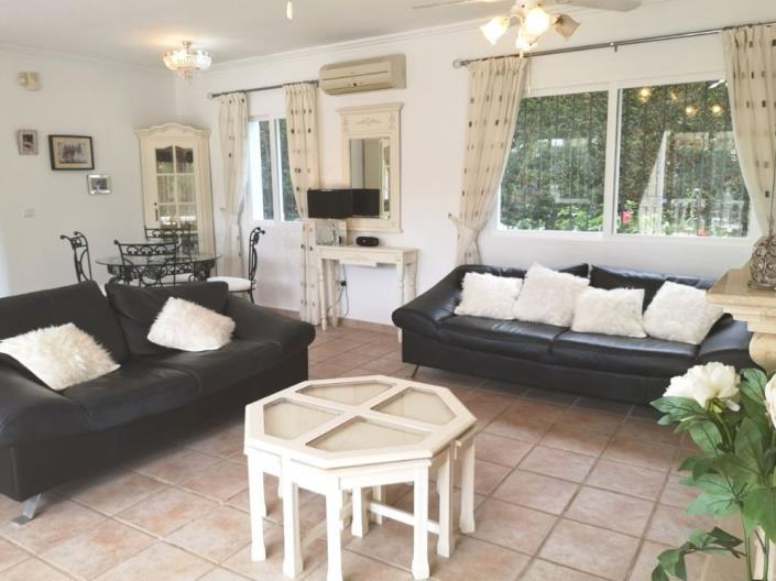 Image No.4-4 Bed Villa / Detached for sale