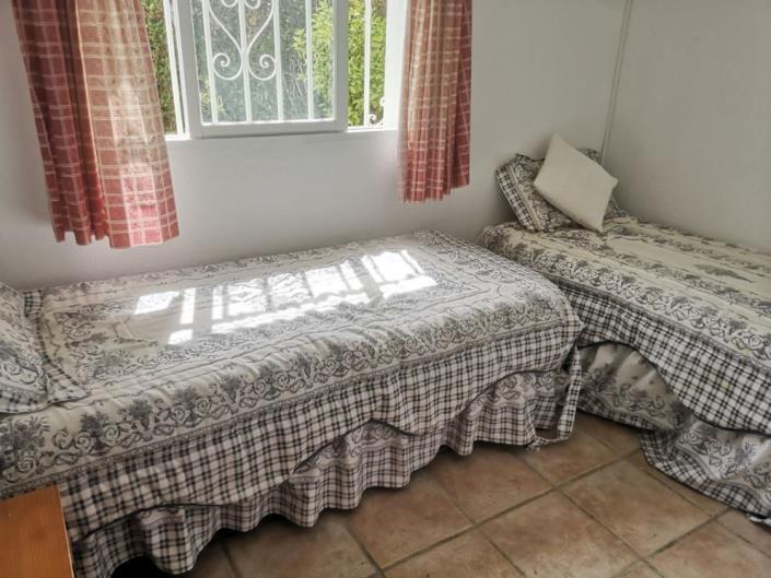 Image No.13-4 Bed Villa / Detached for sale