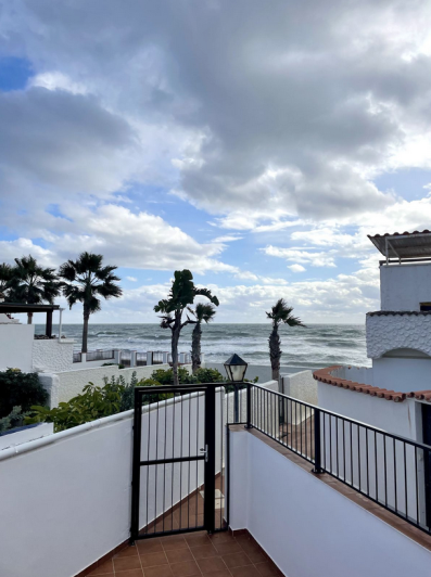 Image No.6-3 Bed Villa / Detached for sale