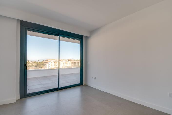 Image No.42-4 Bed Villa for sale