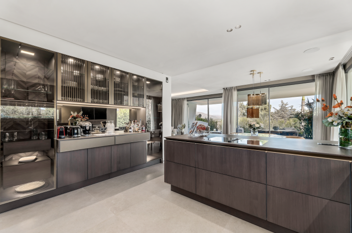 Image No.6-4 Bed Villa / Detached for sale