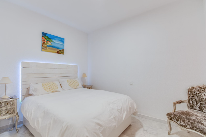 Image No.11-2 Bed Apartment for sale