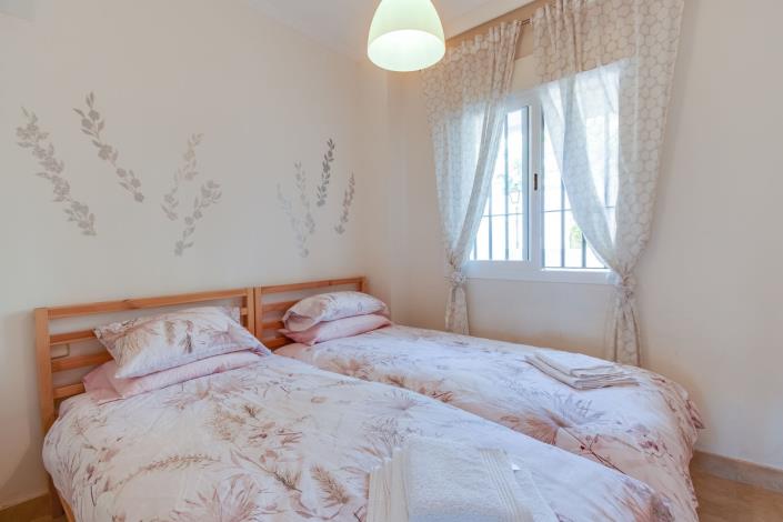 Image No.24-2 Bed Apartment for sale