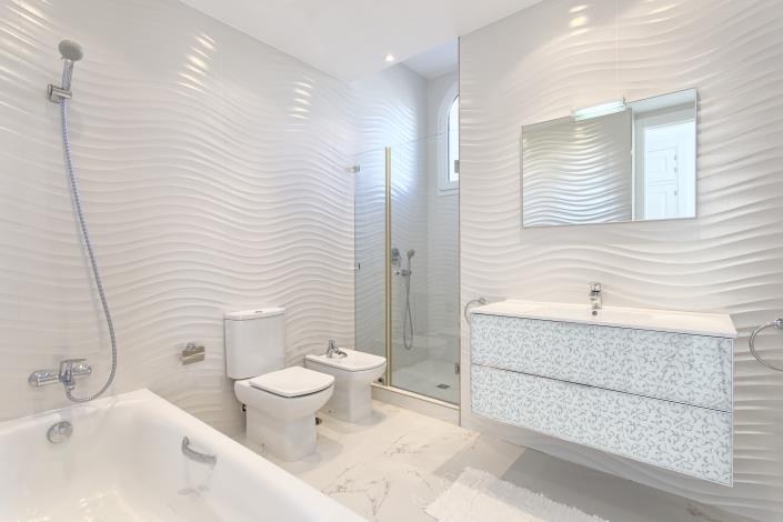 Image No.36-8 Bed Villa for sale