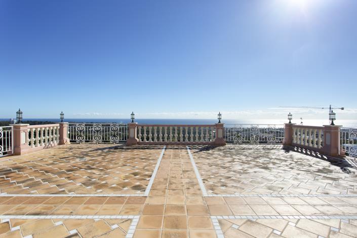 Image No.39-8 Bed Villa for sale