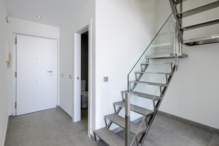 Image No.8-3 Bed Duplex for sale