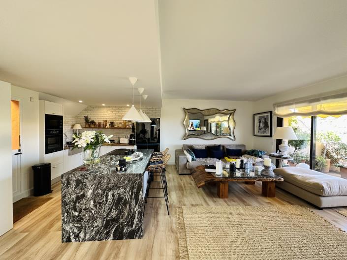 Image No.5-2 Bed Penthouse for sale