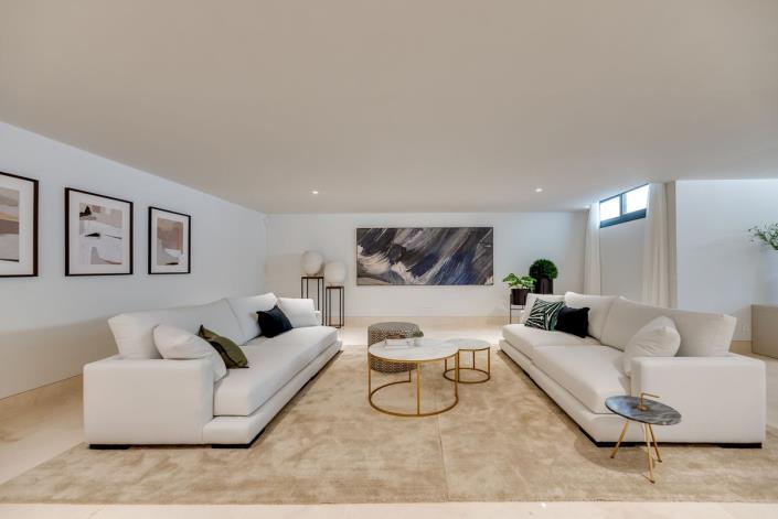 Image No.28-5 Bed Villa for sale