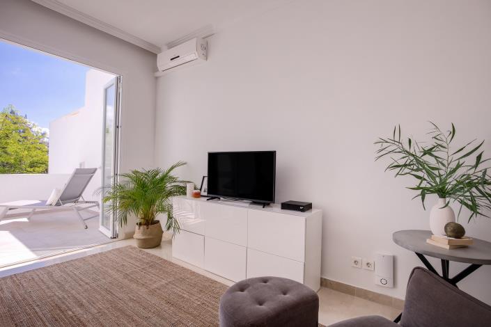 Image No.3-3 Bed Townhouse for sale