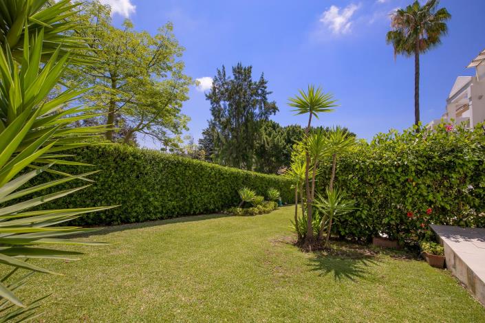 Image No.25-3 Bed Townhouse for sale