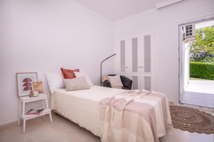 Image No.27-3 Bed Townhouse for sale