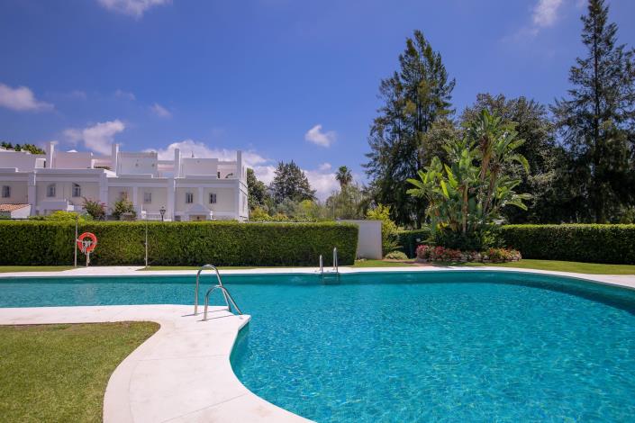 Image No.32-3 Bed Townhouse for sale