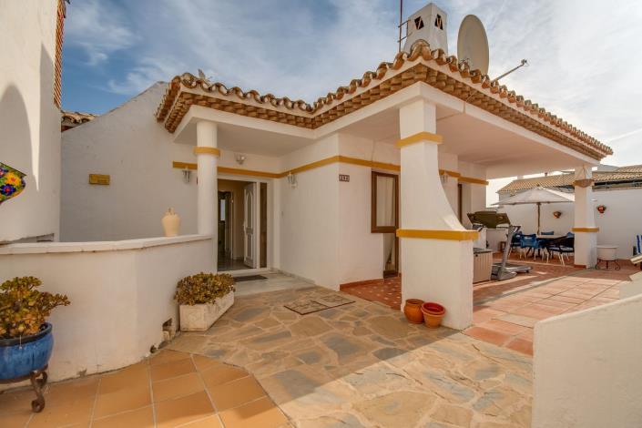 Image No.4-3 Bed Villa for sale