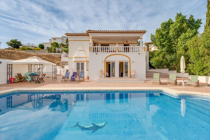 Image No.15-3 Bed Villa for sale