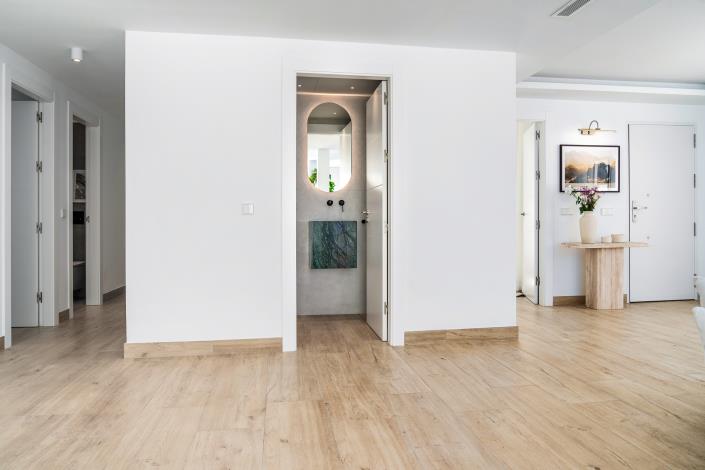 Image No.37-4 Bed Villa / Detached for sale