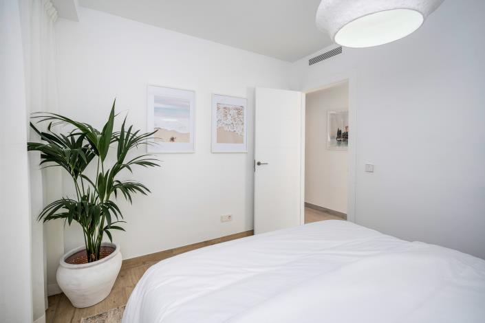 Image No.42-4 Bed Villa / Detached for sale