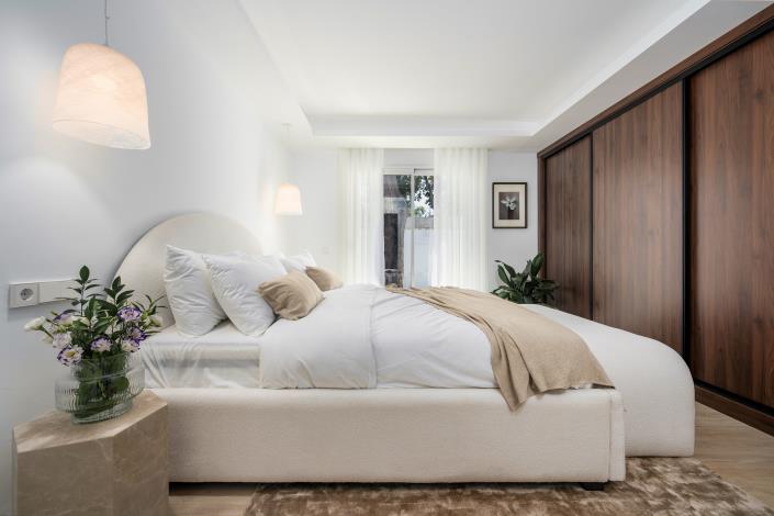 Image No.47-4 Bed Villa / Detached for sale