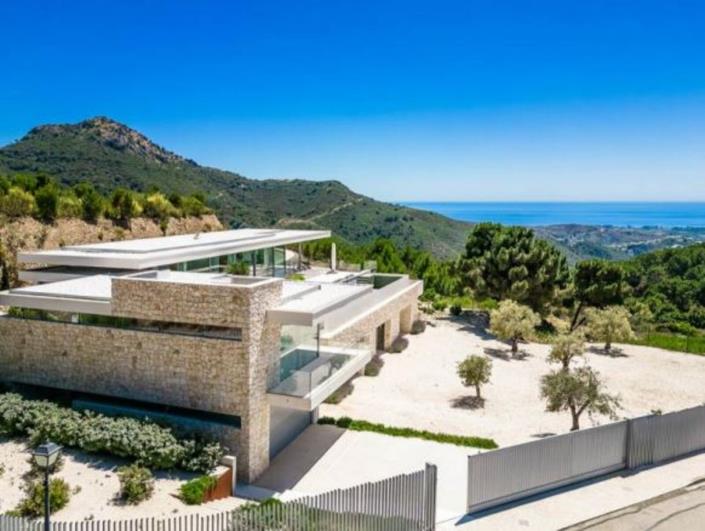 Image No.26-4 Bed Villa for sale